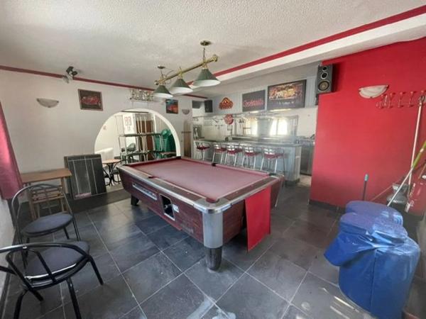 Local en avenida de l'Amerador