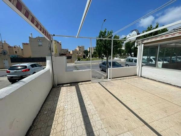 Local en avenida de l'Amerador