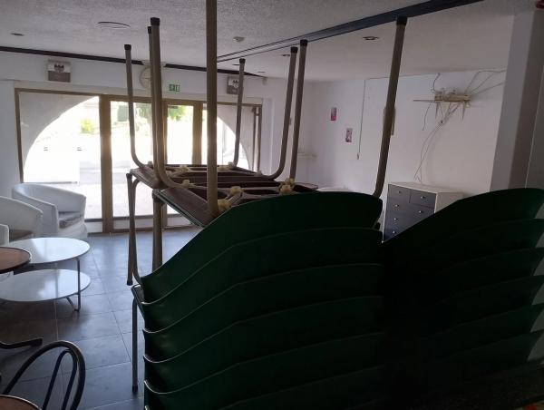 Local en carretera Alicante-Valenc