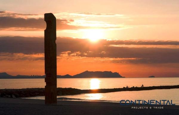 Local en calle Llomes de Reixes