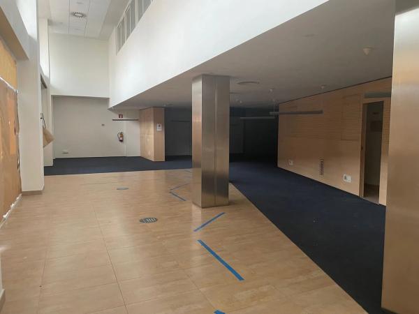 Local en calle de Sant Ramon, 44