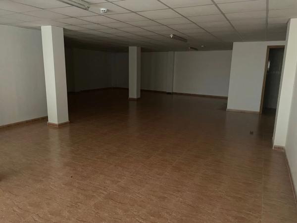 Local en calle de Sant Ramon, 44