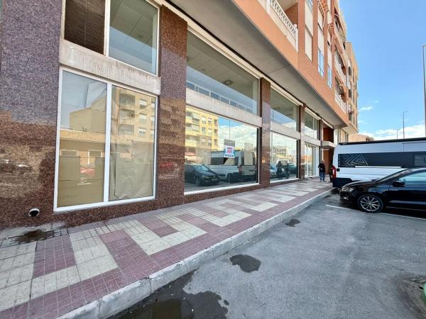 Local en calle de Sant Ramon, 44