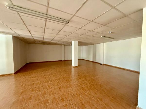 Local en calle de Sant Ramon, 44