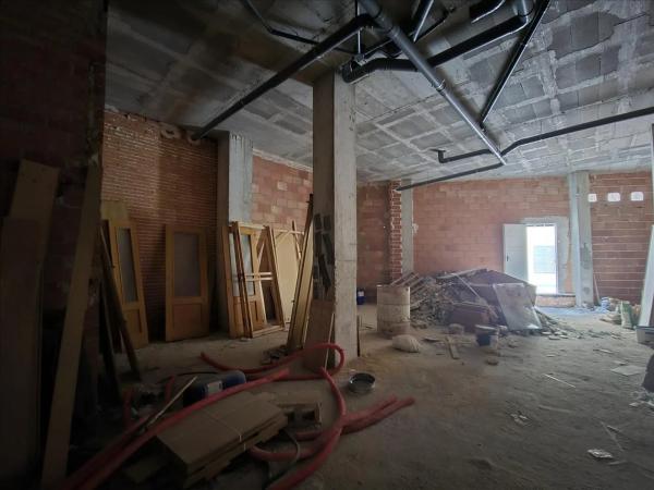 Local en Diseminado Afueras