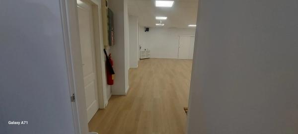 Local en avenida de Germanies