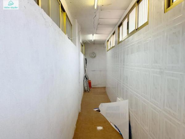 Local en calle Doctor Severo Ochoa, 3