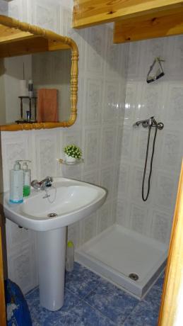 Local en mare de deu dels desamparats