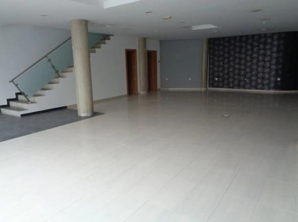 Local o nave en calle de Rafael Altamira