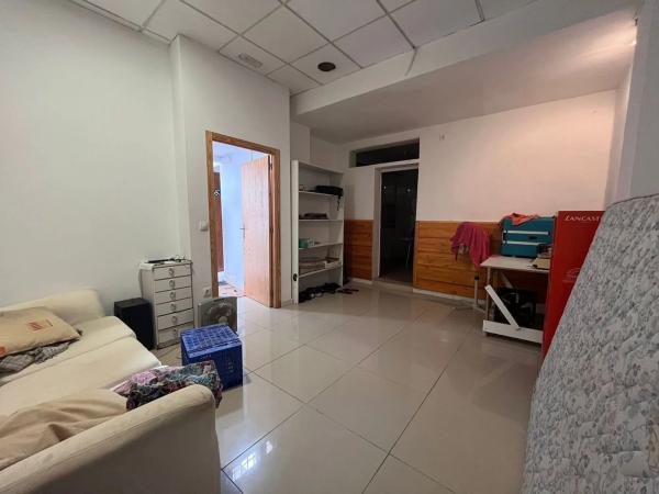 Local en avenida de la Generalitat