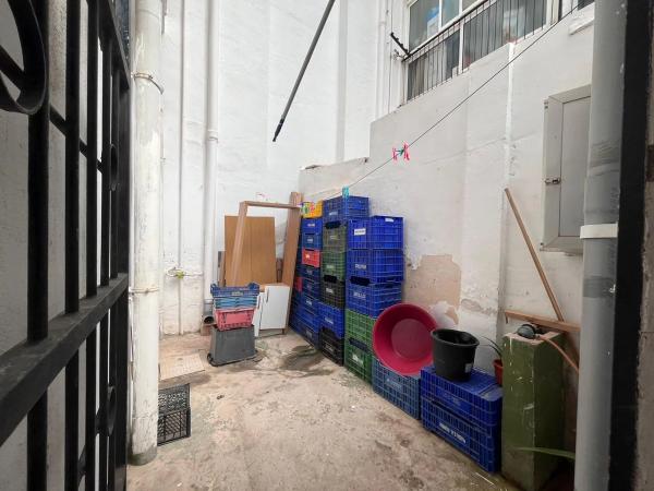 Local en avenida de la Generalitat