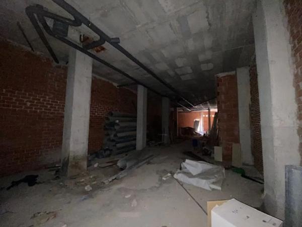 Local en calle de Joan Baptista Baset i Ramos, 7