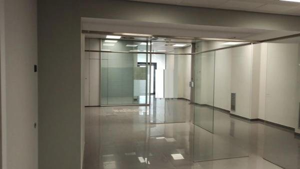 Local en avenida de la Generalitat, 10