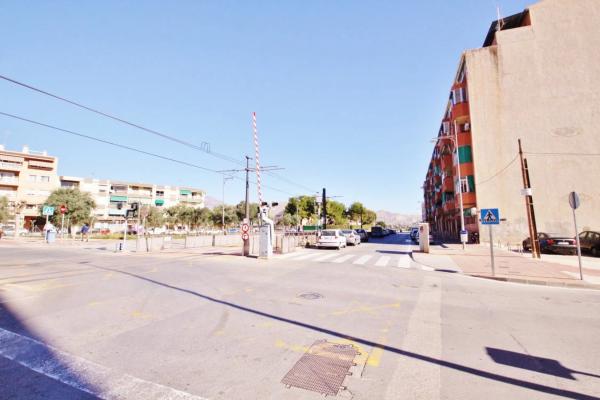 Local en Campello Pueblo