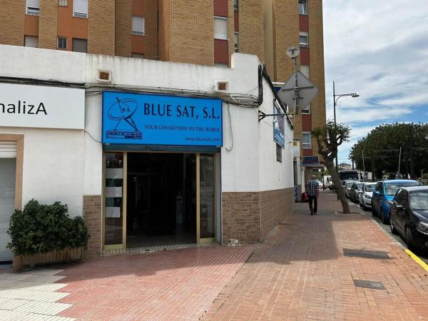 Local en avenida del Carrer de la Mar, 26