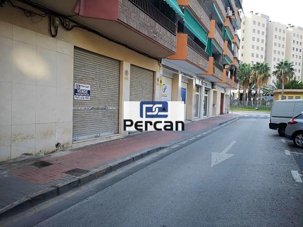 Local en calle 25 d'Abril de 1707