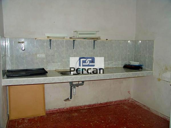 Local en calle Doctor Brotons Poveda