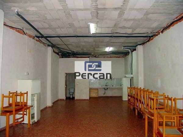 Local en calle Doctor Brotons Poveda