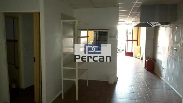 Local en calle de Sant Ramon