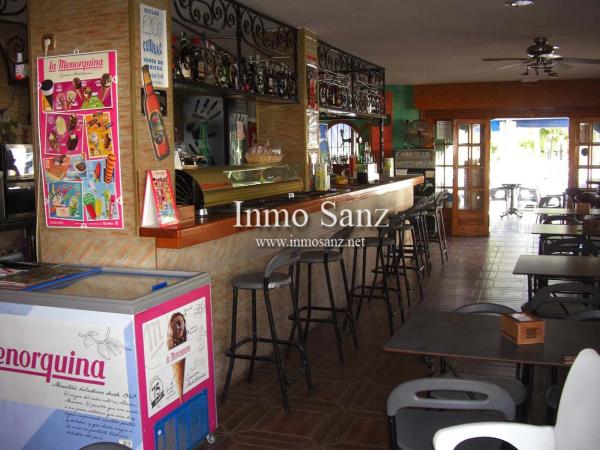 Local en Pueblo Español - Coveta Fumá