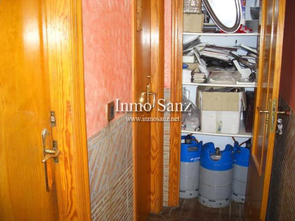 Local en Pueblo Español - Coveta Fumá