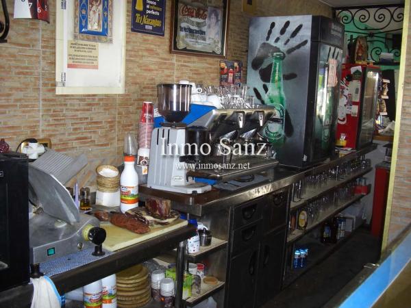 Local en Pueblo Español - Coveta Fumá