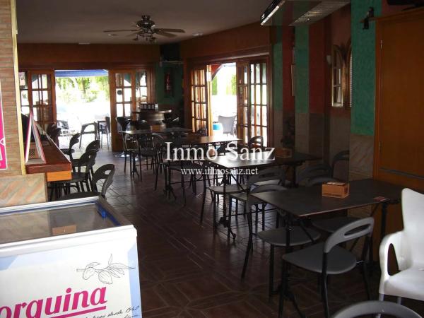 Local en Pueblo Español - Coveta Fumá