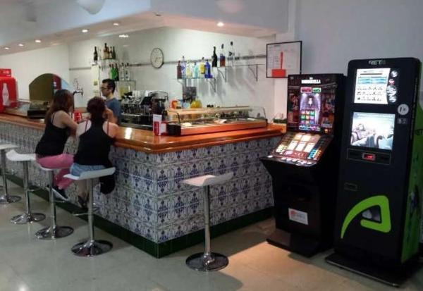 Local en Baeza Santa Maria, 8