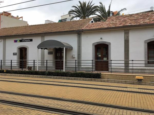 Local en avenida de l'Estació