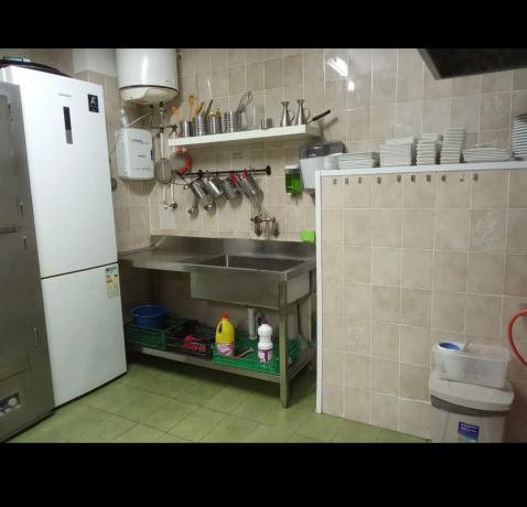 Local en calle de Barcelona, 6