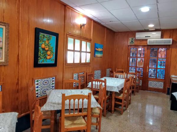 Local en calle de Barcelona, 6