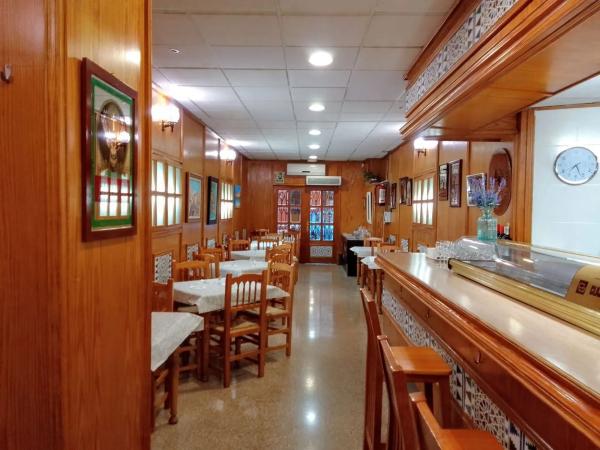 Local en calle de Barcelona, 6