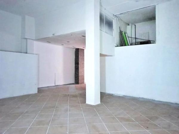 Local en calle Mare de Deu del Remei