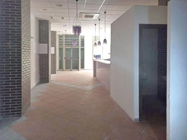 Local en calle Mare de Deu del Remei