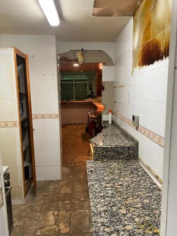 Local en calle Elda s/n