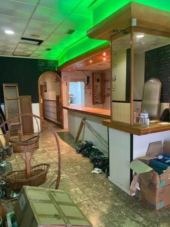 Local en calle Elda s/n