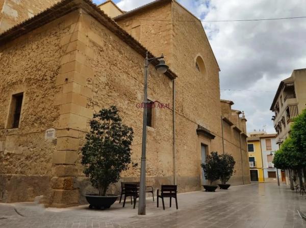 Local en calle del Mar