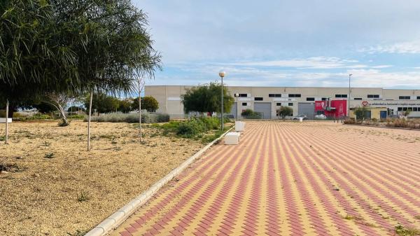 Nave en Polígono Industrial Riodel s/n