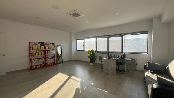 Nave en Polígono Industrial Riodel s/n