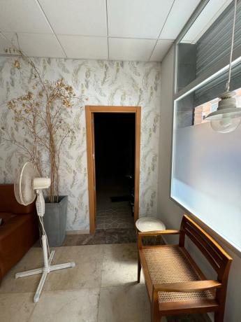 Local en calle Mare de Deu del Remei, 73