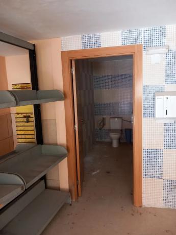 Local en calle Elda, 12