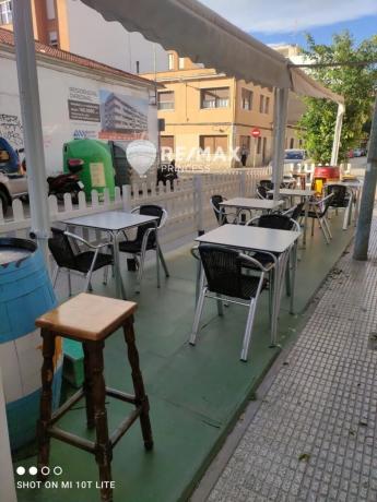 Local en calle Tomas Capelo