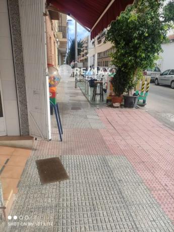 Local en calle Tomas Capelo