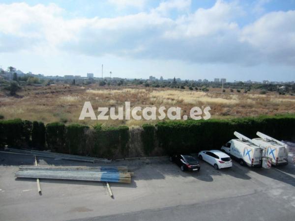 Local en Bellavista - Capiscol - Frank Espinós