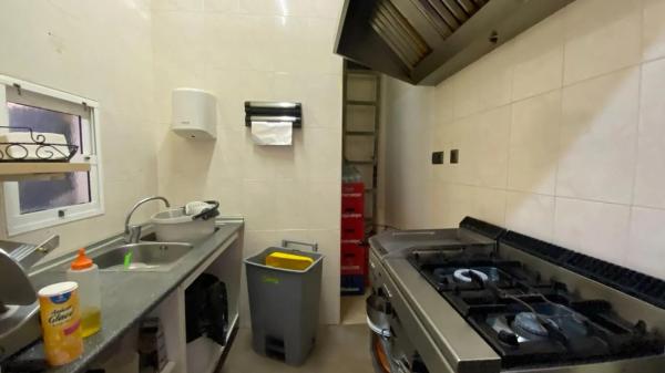 Local en Bellavista - Capiscol - Frank Espinós