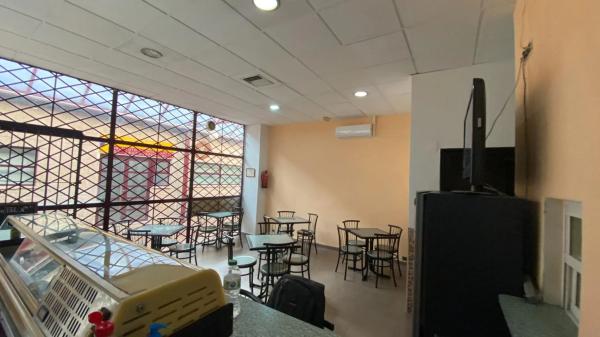 Local en Bellavista - Capiscol - Frank Espinós