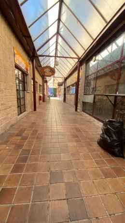 Local en Bellavista - Capiscol - Frank Espinós