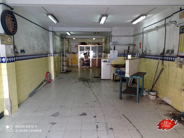 Local en calle Mosén Pedro Mena