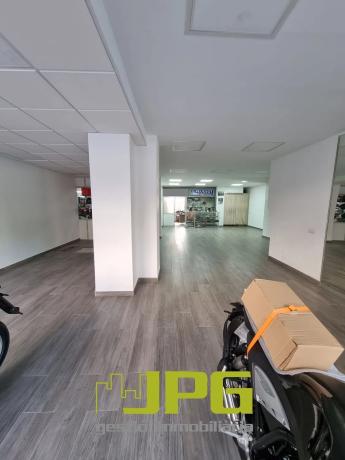 Local en mosen pedro mena