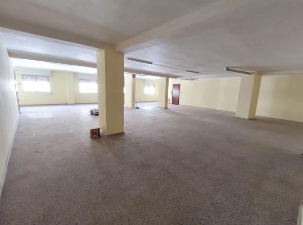 Local en avenida 6 de Diciembre